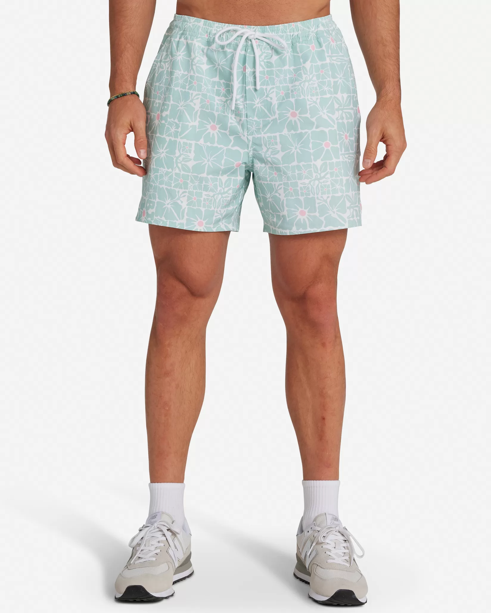 Bad Birdie Weekender Short> Shorts